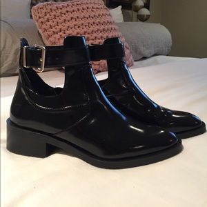 Zara pleather ankle boot with buckle