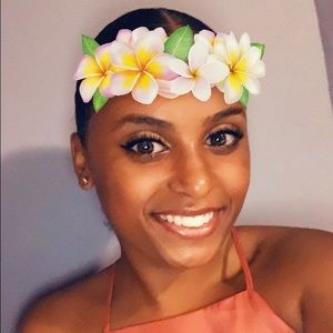 Meet your Posher, Jania