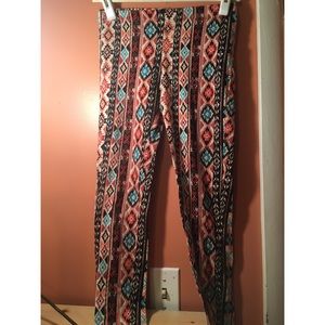 Forever 21 tribal leggings