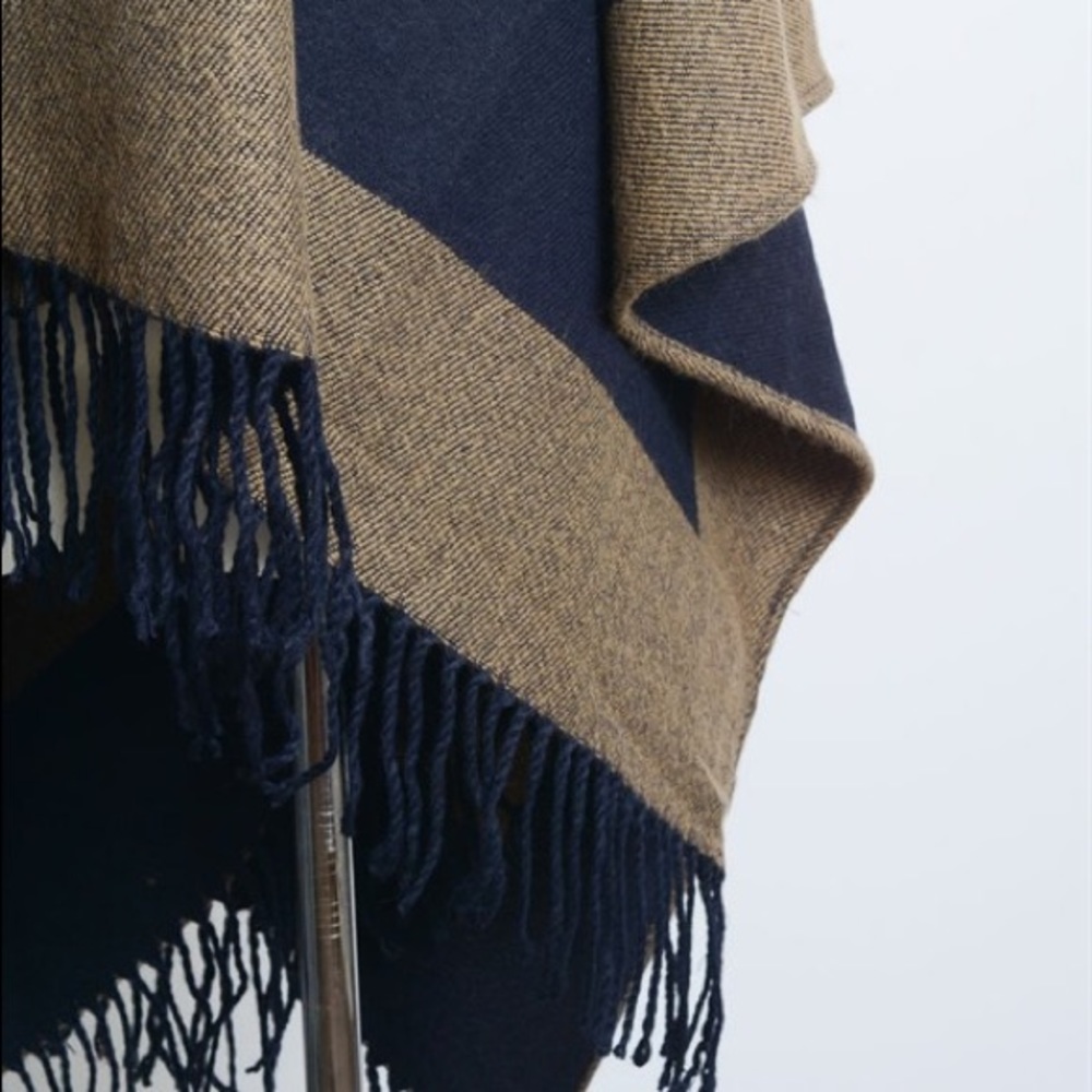 Navy Color Block Poncho - Picture 3 of 4