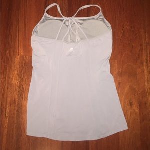 Athleta top