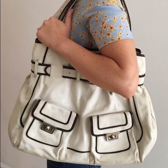 Cole Haan Handbags - Cole Haan Tote