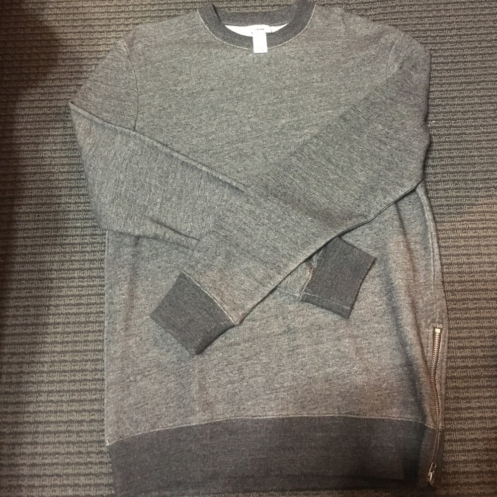 H&M sweatshirt