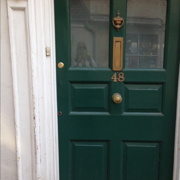Meet your Posher, Wendy - Picture 1 of 1
