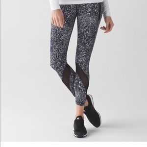 Brand new Lulu yoga pants OFFERS