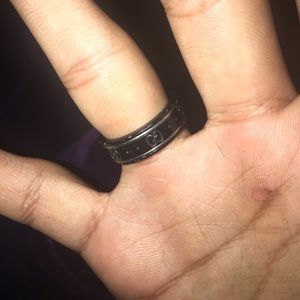 Gucci ring
