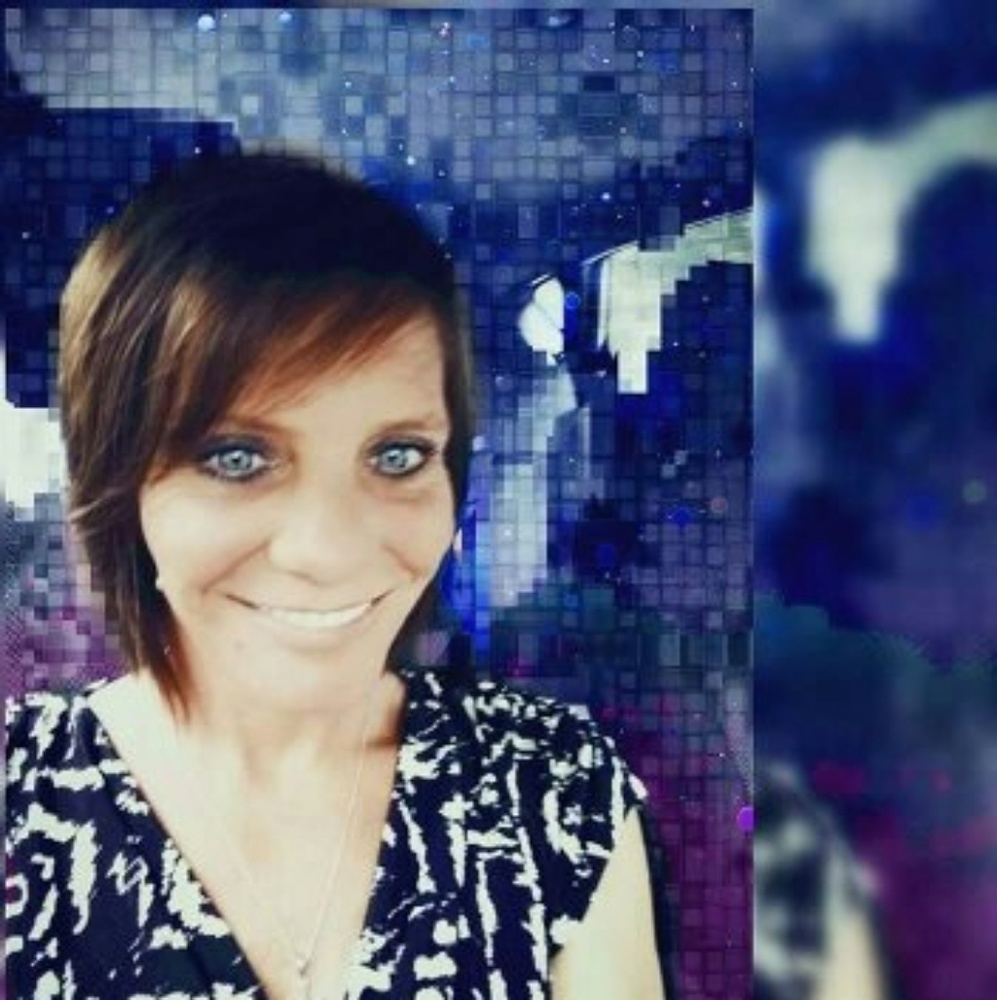 Meet your Posher, Tina