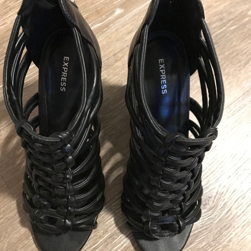 Express heels - Picture 4 of 5