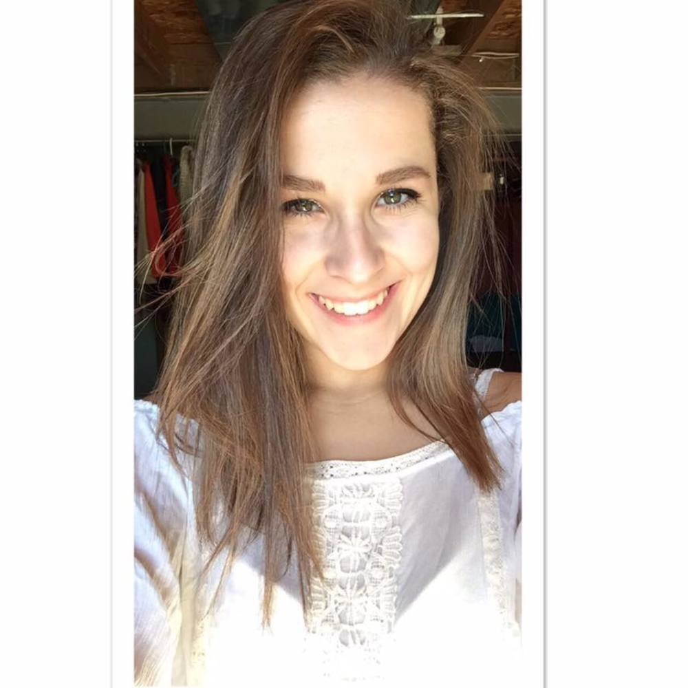 Meet your Posher, Lydia