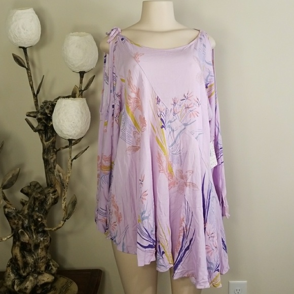 Free People Clear Skies Printed Cold-ShoulderTunic - Picture 2 of 5