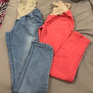 2 Jessica Simpson maternity pants