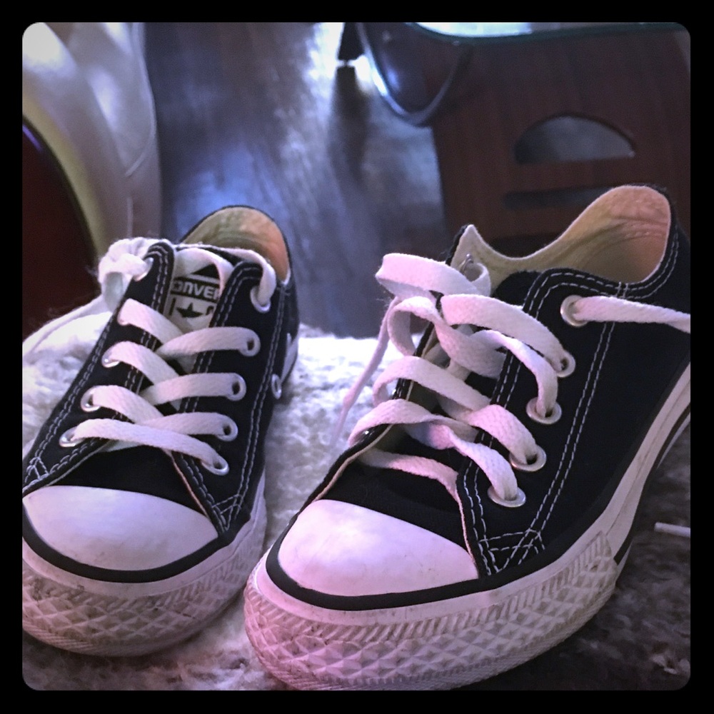 Converse kids sneakers 🎢⛱🎠