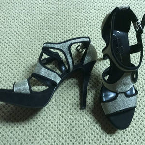 Jessica Simpson 9.5