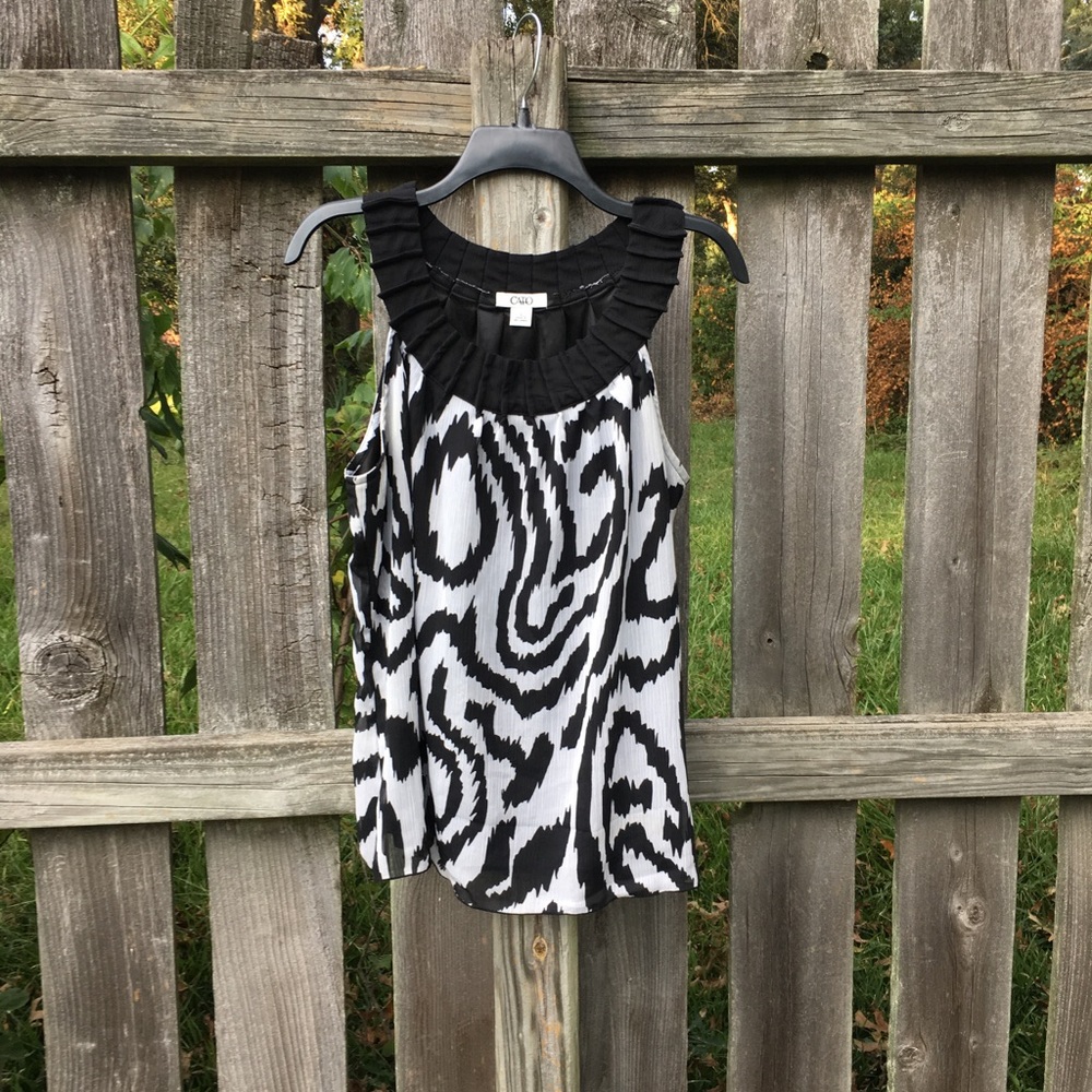 🌻Women's Shell Top🌻