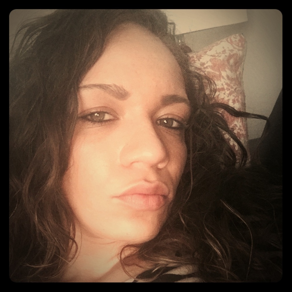 Meet your Posher, Adalia