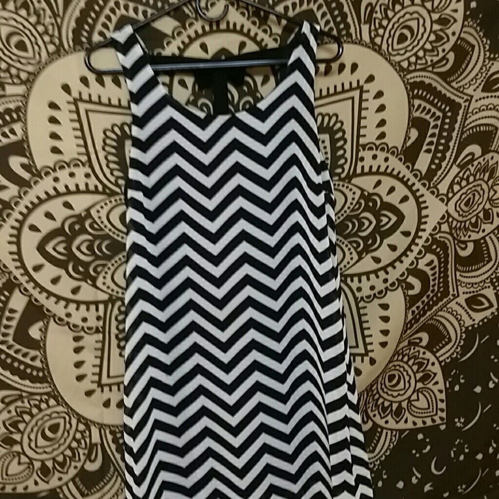 Mid thigh dress