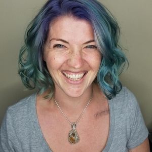 Meet your Posher, Nicole