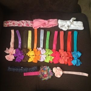 Lot of 17 baby girl headbands