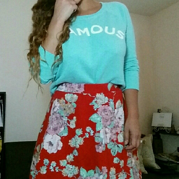 Victoria's Secret Trendy Top & Skirt Bundle - Picture 3 of 3