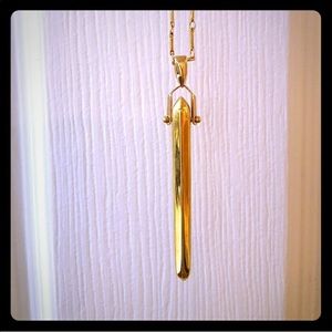 Stella and Dot rebel pendant in gold