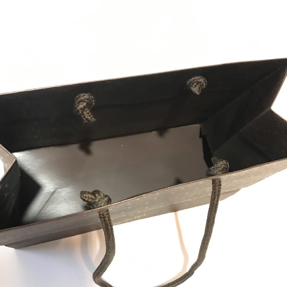 4x Authentic Gucci Accessory Shopping Bags - Picture 3 of 4