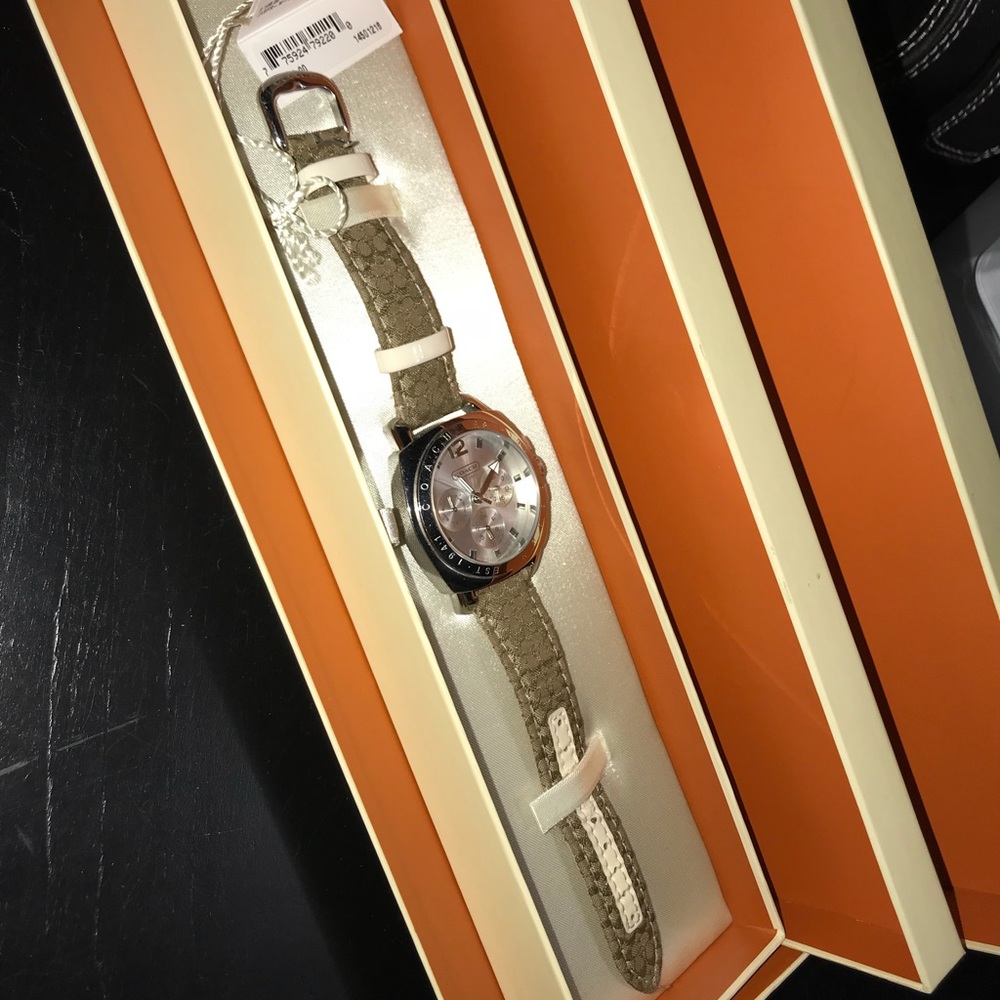 Coach Authentic Watch