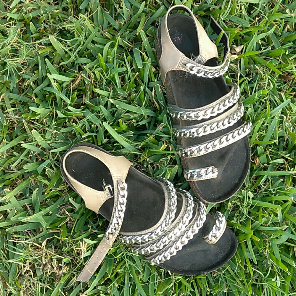 ***SOLD**Circus Sam Edelman Alex Chain-Link Sandal