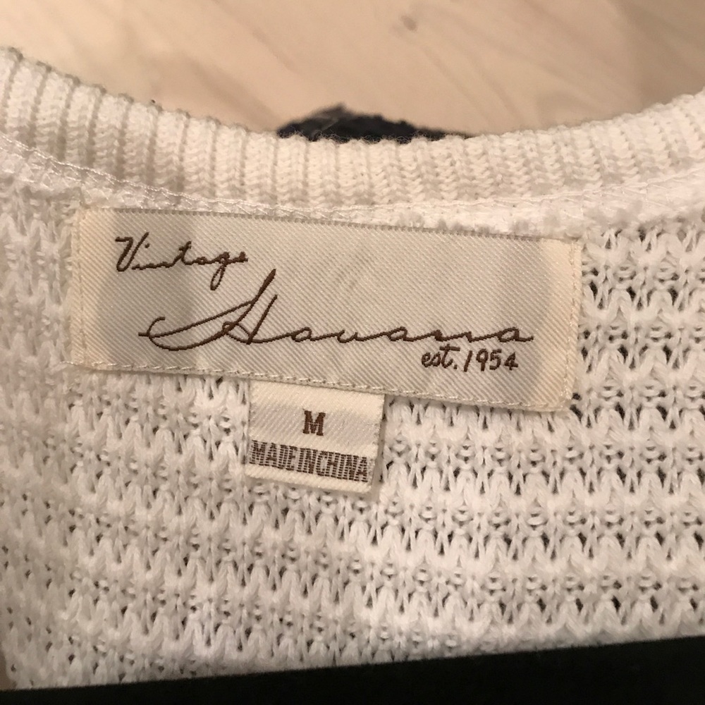 Sweater - Picture 3 of 3