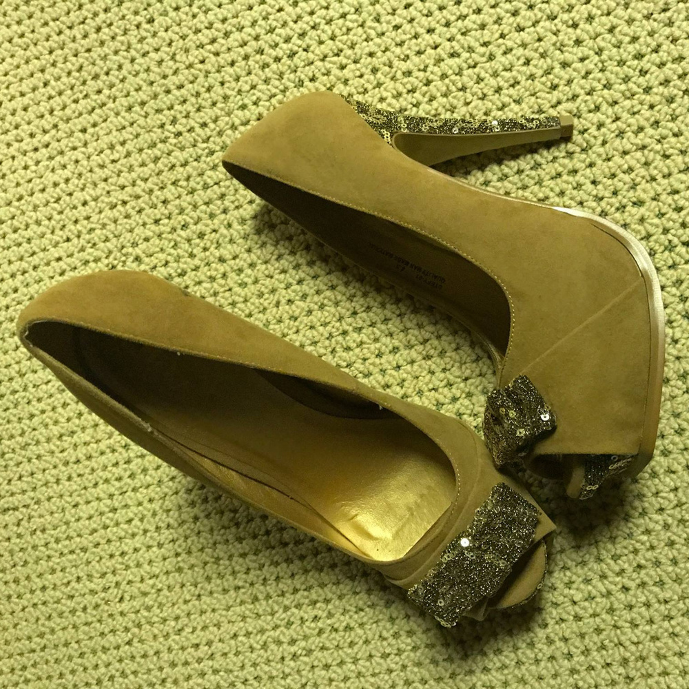 Sequin Heels 8.5 $25 worn once