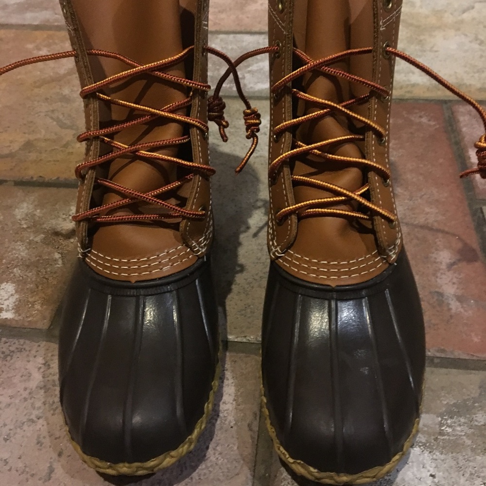 8" LL bean duck boot