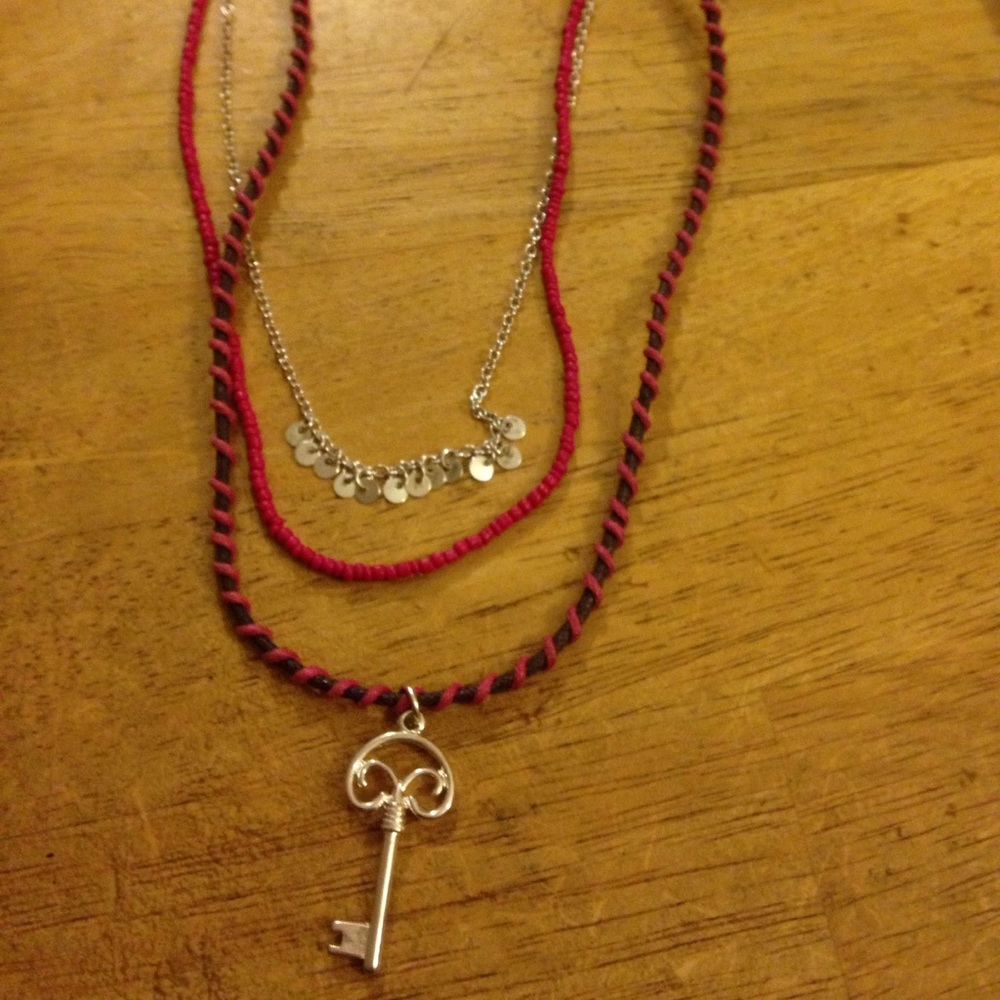 Aeropostale necklace