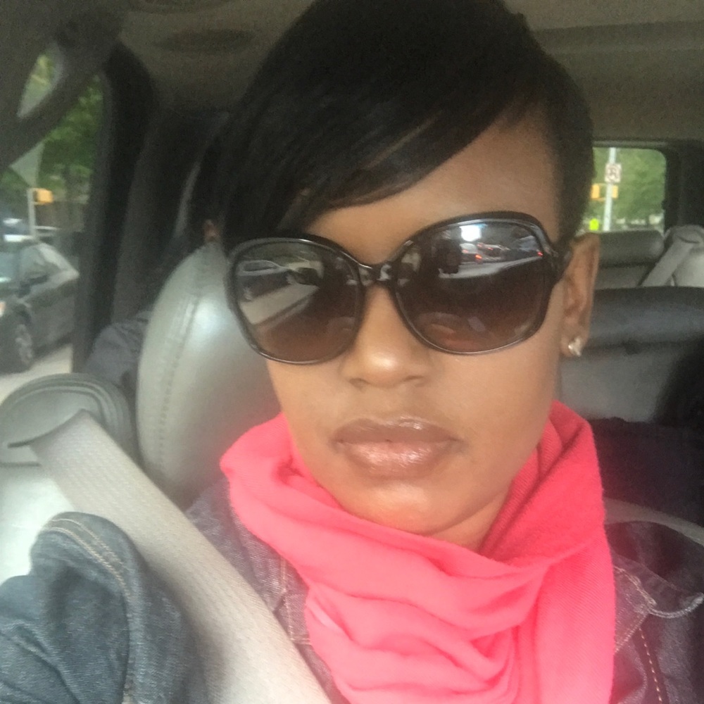 Meet your Posher, Peggy