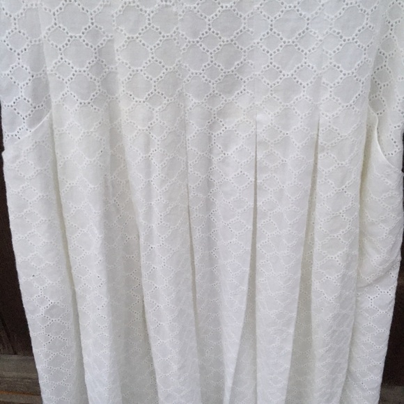 RALPH LAUREN WHITE COTTON  EYELET DRESS SZ 6 - Picture 3 of 4