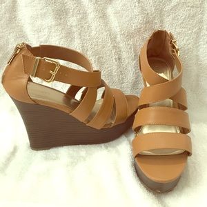 Tan Strap Express Wedges