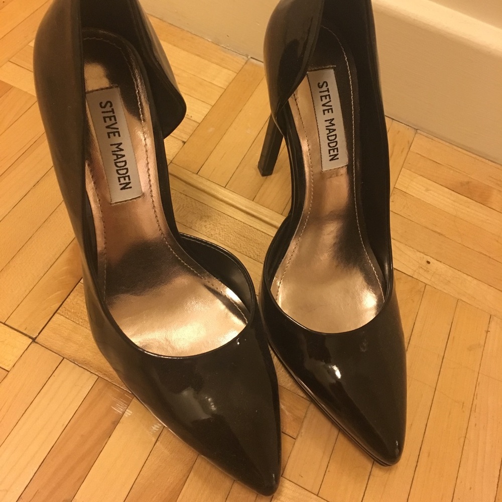 NEW Steve Madden point toe pumps