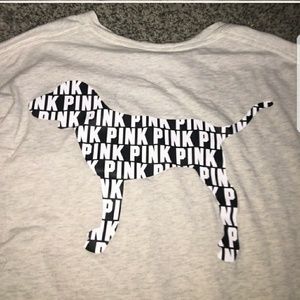 Crew neck long sleeve shirt