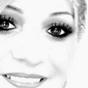 Meet your Posher, Stephy