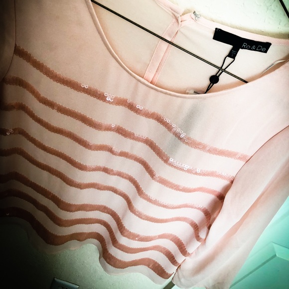 NWT 🔥Ro & De🔥blouse - Picture 3 of 7