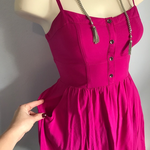 Express Dresses & Skirts - ⚡️SALE⚡️Express Flirty Mini Dress