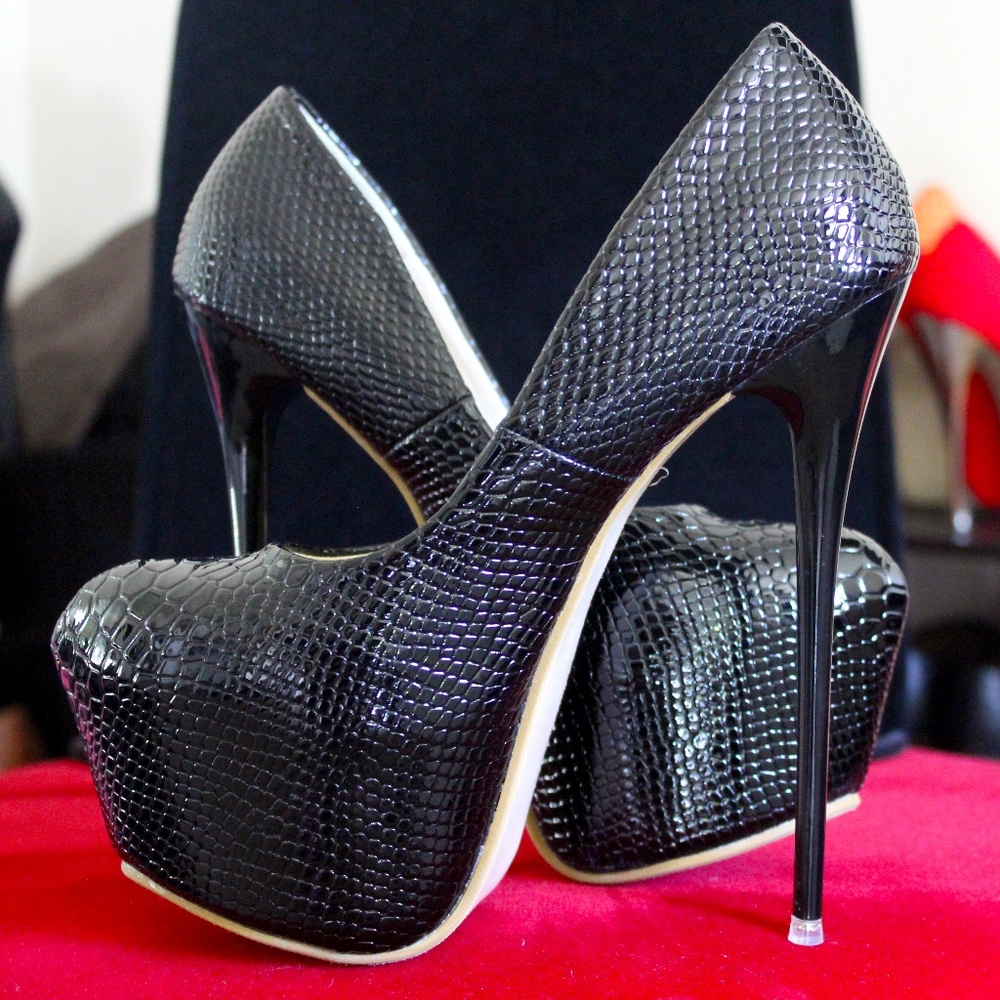 Platform Snakeskin Stiletto