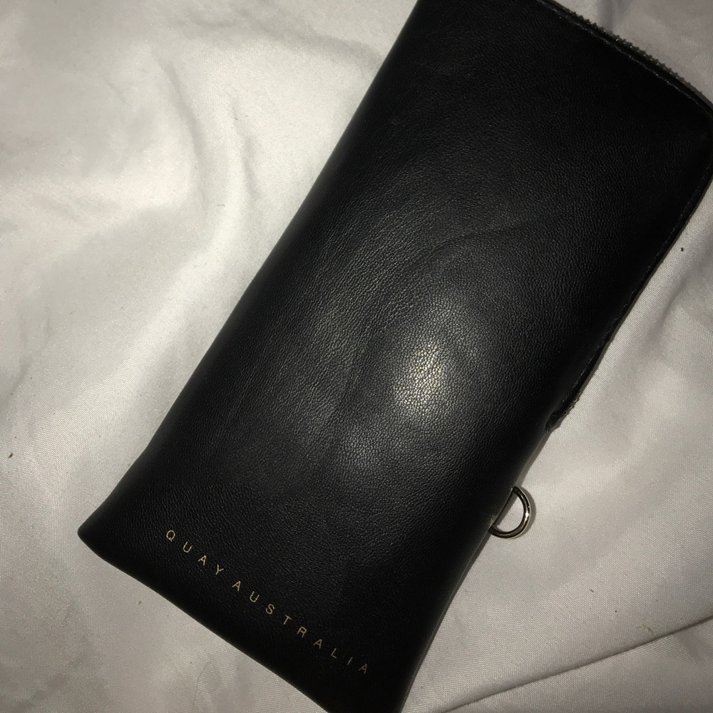 KYLIEXQUAY COLLECTION LIMITED EDITION SUNGLASSES