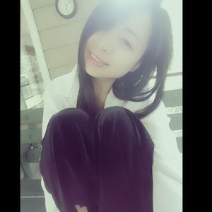 Meet your Posher, Ying