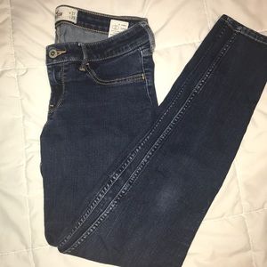Hollister Co. dark skinny jean