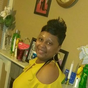 Meet your Posher, Lesa