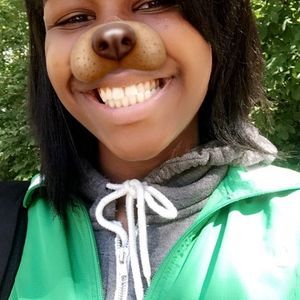 Meet your Posher, Shania