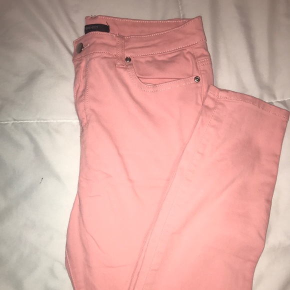 Forever 21 pink skinny jeans - Picture 1 of 2
