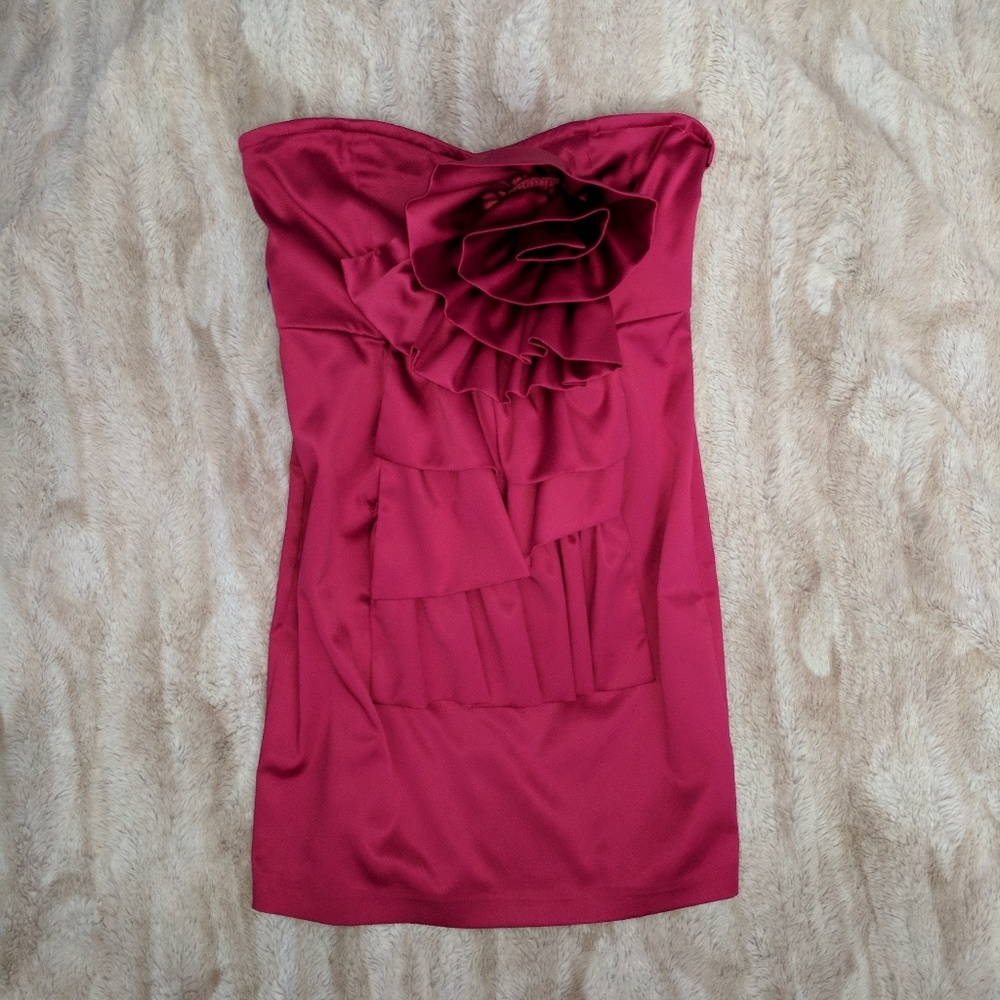 Pink Forever 21 strapless mini dress