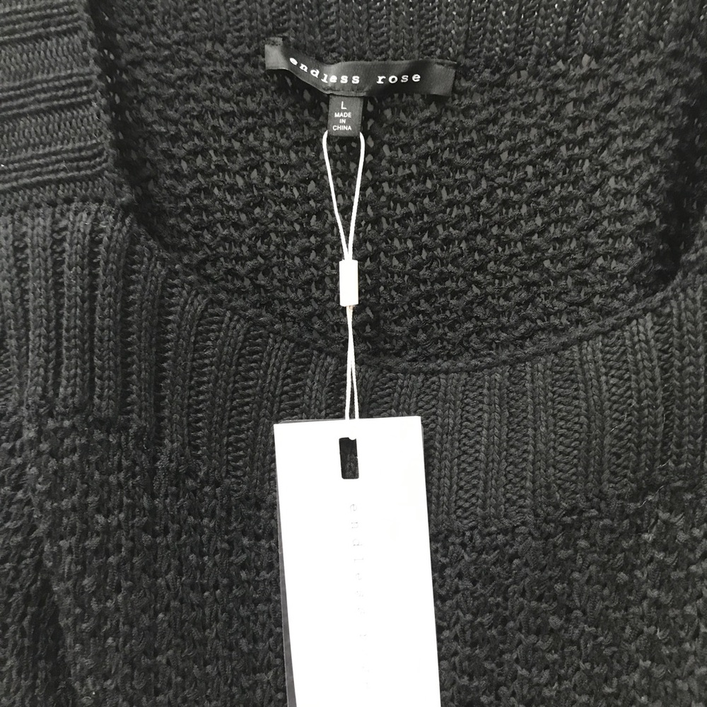 Nasty Gal cold comfort cold shoulder sweater - Picture 4 of 7