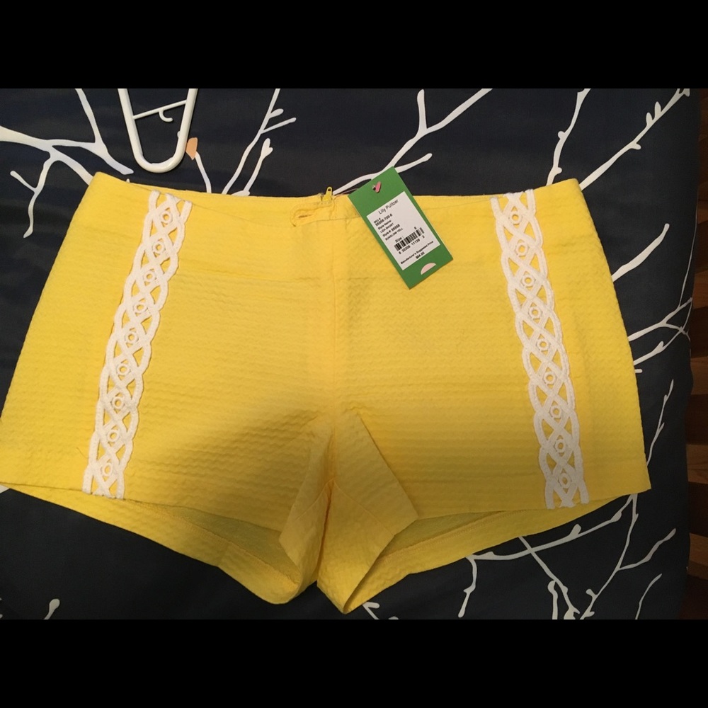 NWT Liza Shorts
