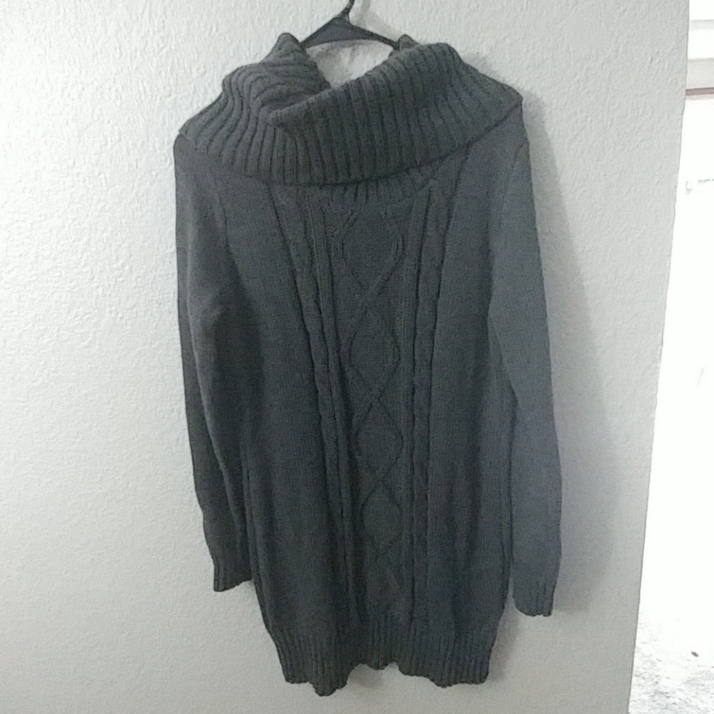 Gray knitted dress